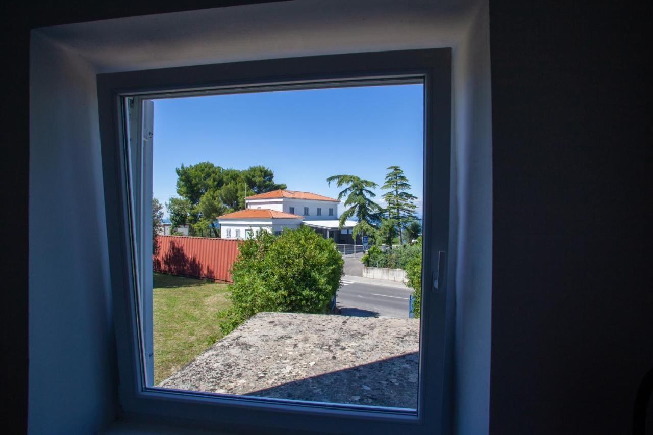 Hostel Trobenta in Oblak Portorož Exterior foto